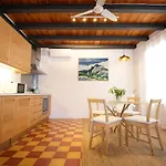 Casa Trast
